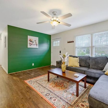 Cozy 3 Bedroom Cottage With Huge Fenced-In Yard Raleigh Exterior photo